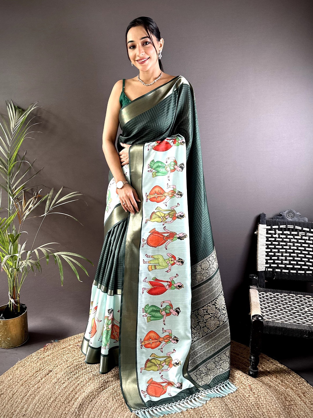 

NIWAA Kalamkari Zari Silk Blend Saree, Sea green