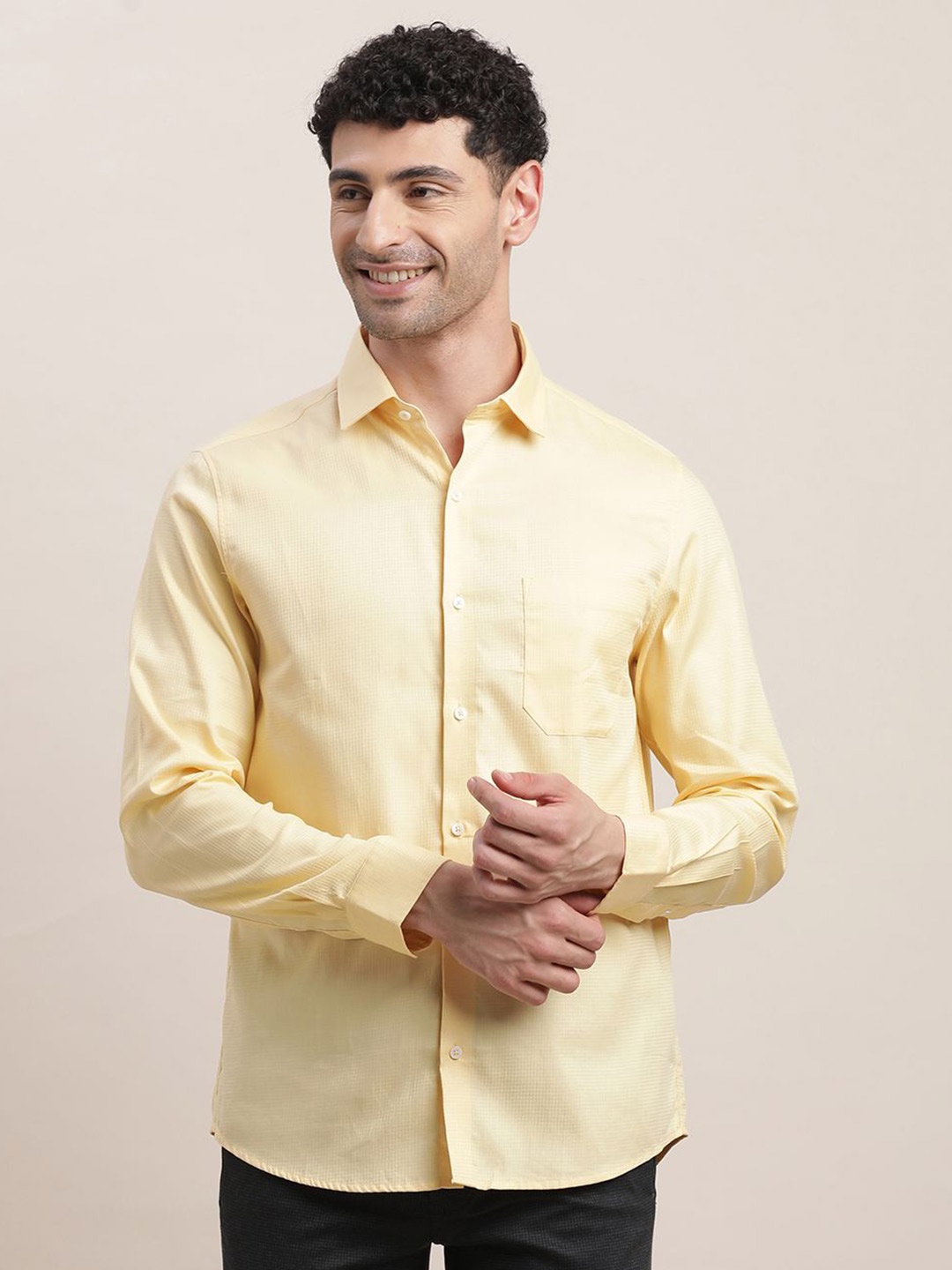 

Turtle Men Classic Opaque Checked Formal Shirt, Yellow