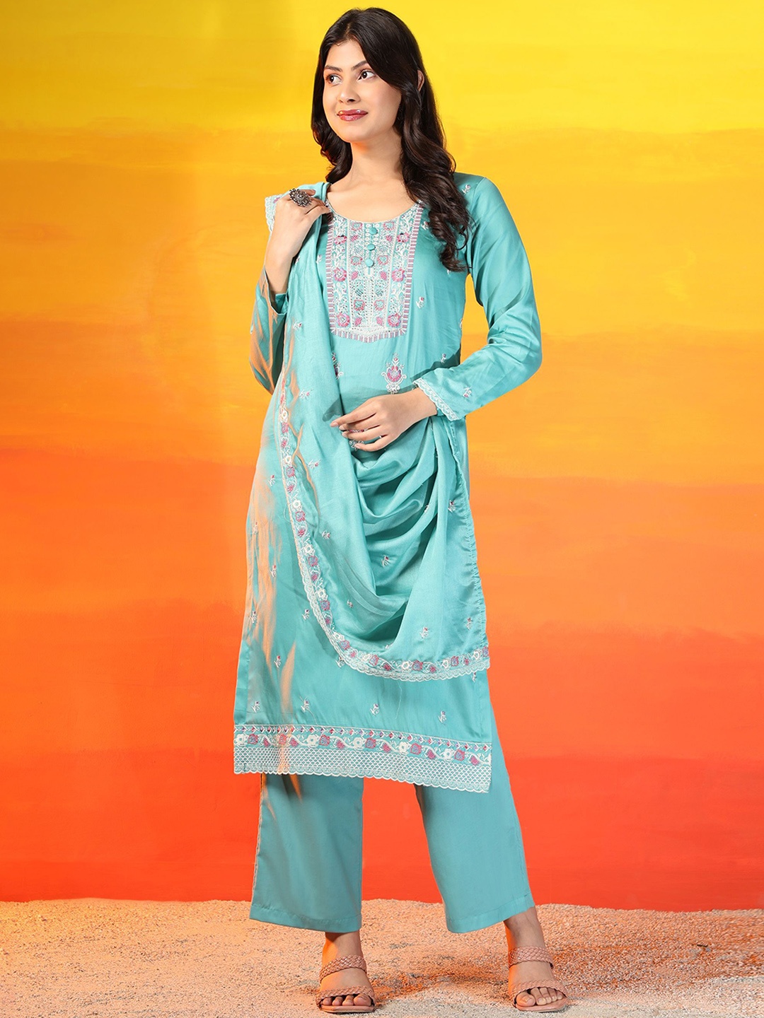 

Mamicha Women Floral Embroidered Regular Pure Cotton Kurta with Palazzos & With Dupatta, Sea green