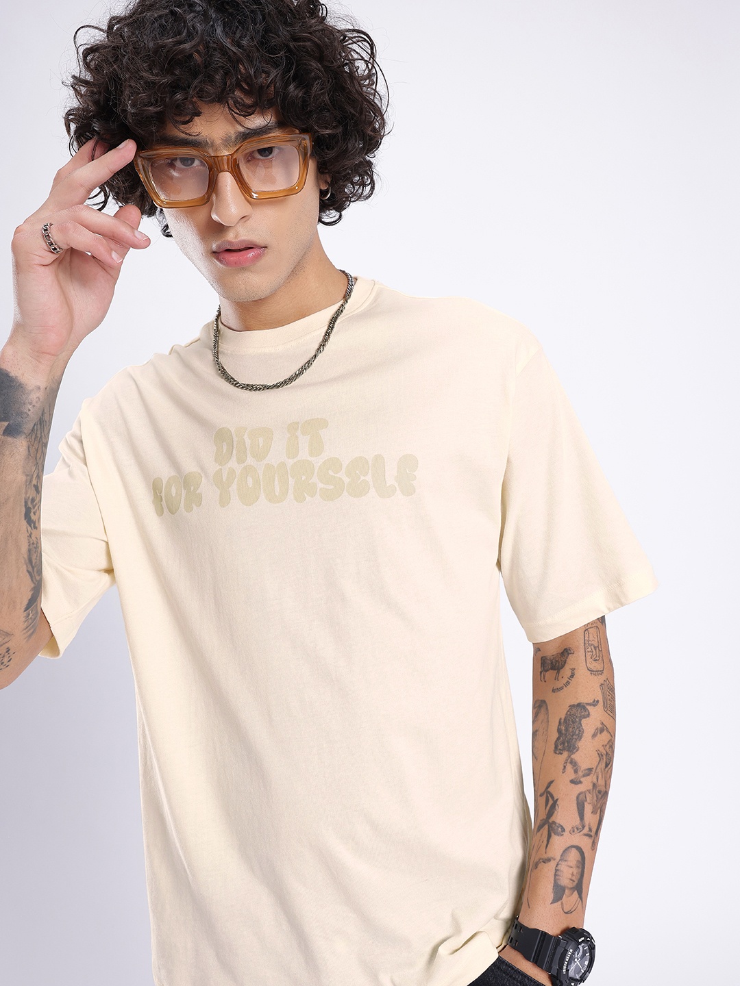 

glitchez Self Made Vibes Printed Relaxed Fit T-shirt, Cream