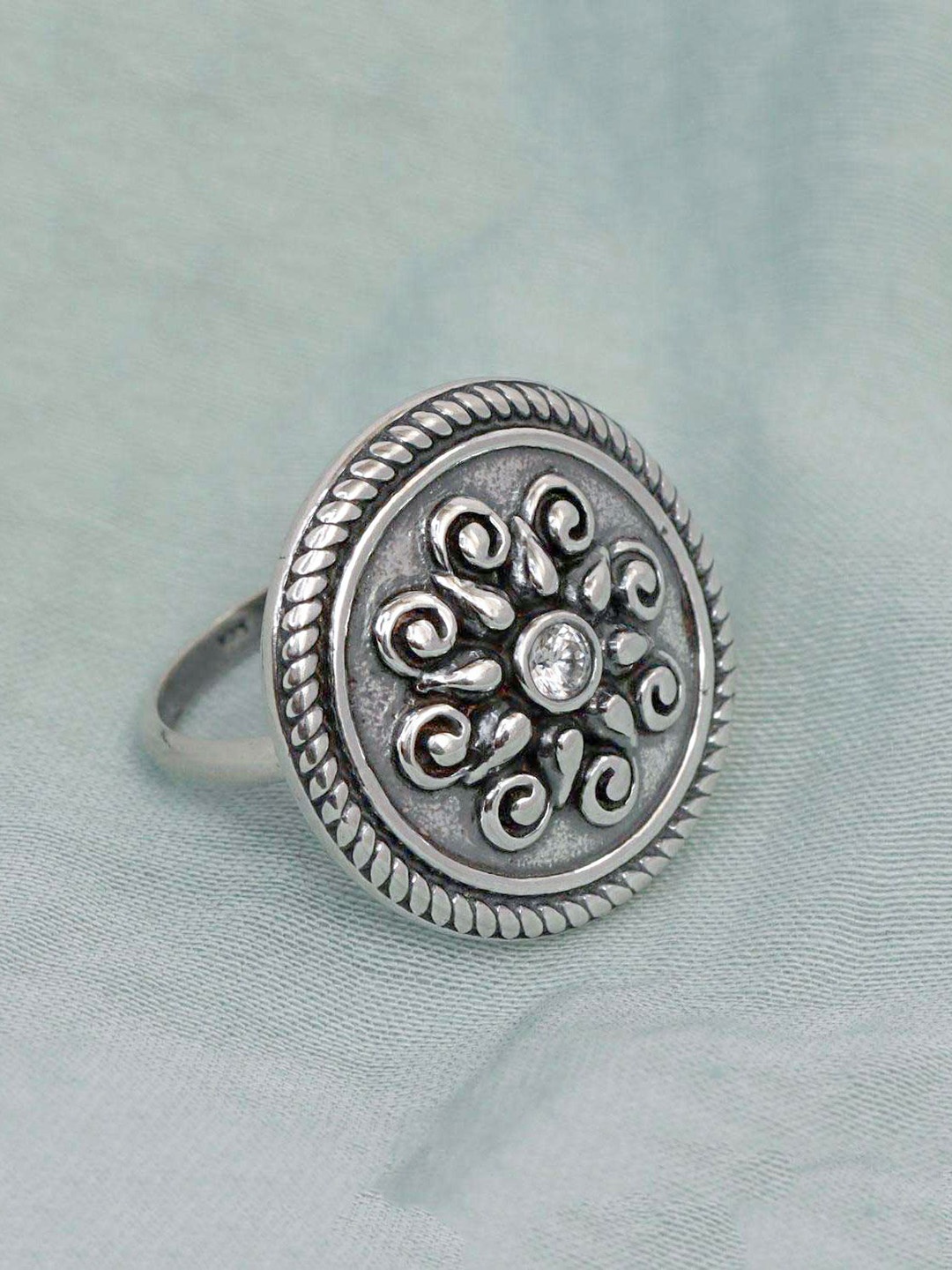 

LeCalla 925 Sterling Silver Rhodium-Plated Amrapali CZ Studded Oxidized Finger Ring