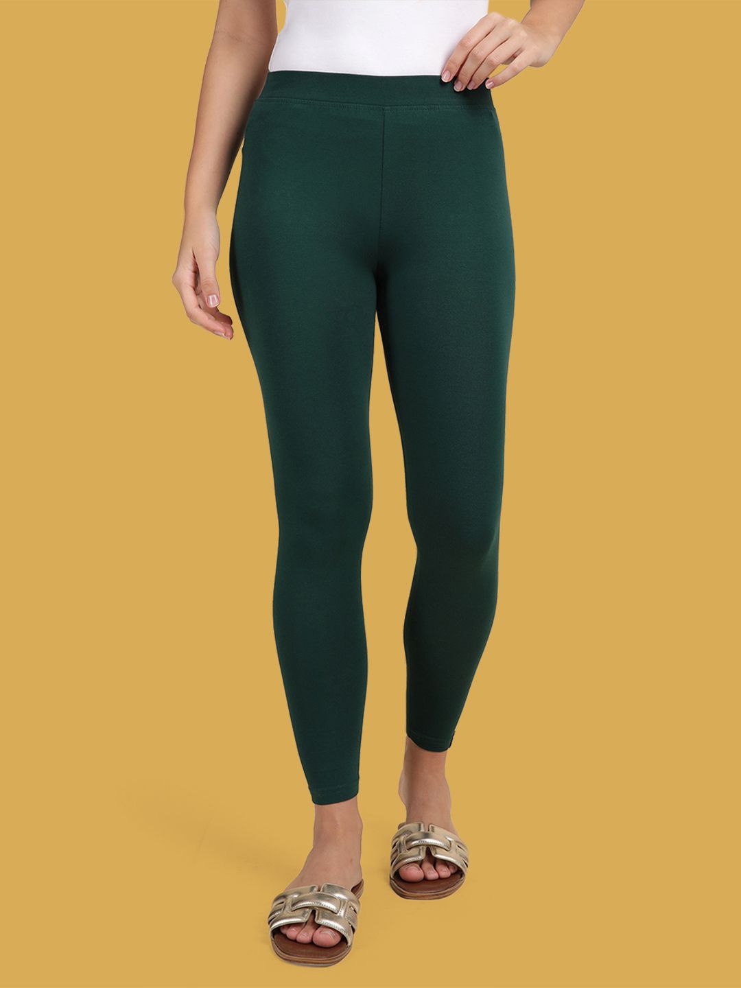 

TWIN BIRDS Women Cotton Blend Solid Green Ankle Length Legging