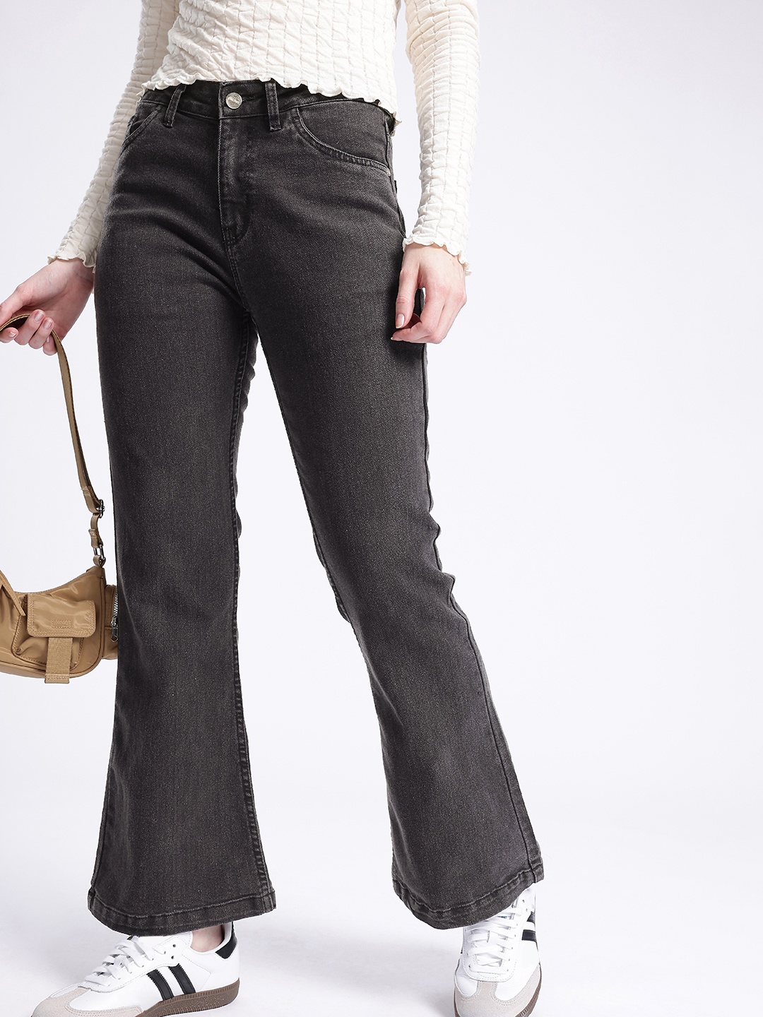 

glitchez Women Cool Edge Slim Flared Fit Jeans, Black
