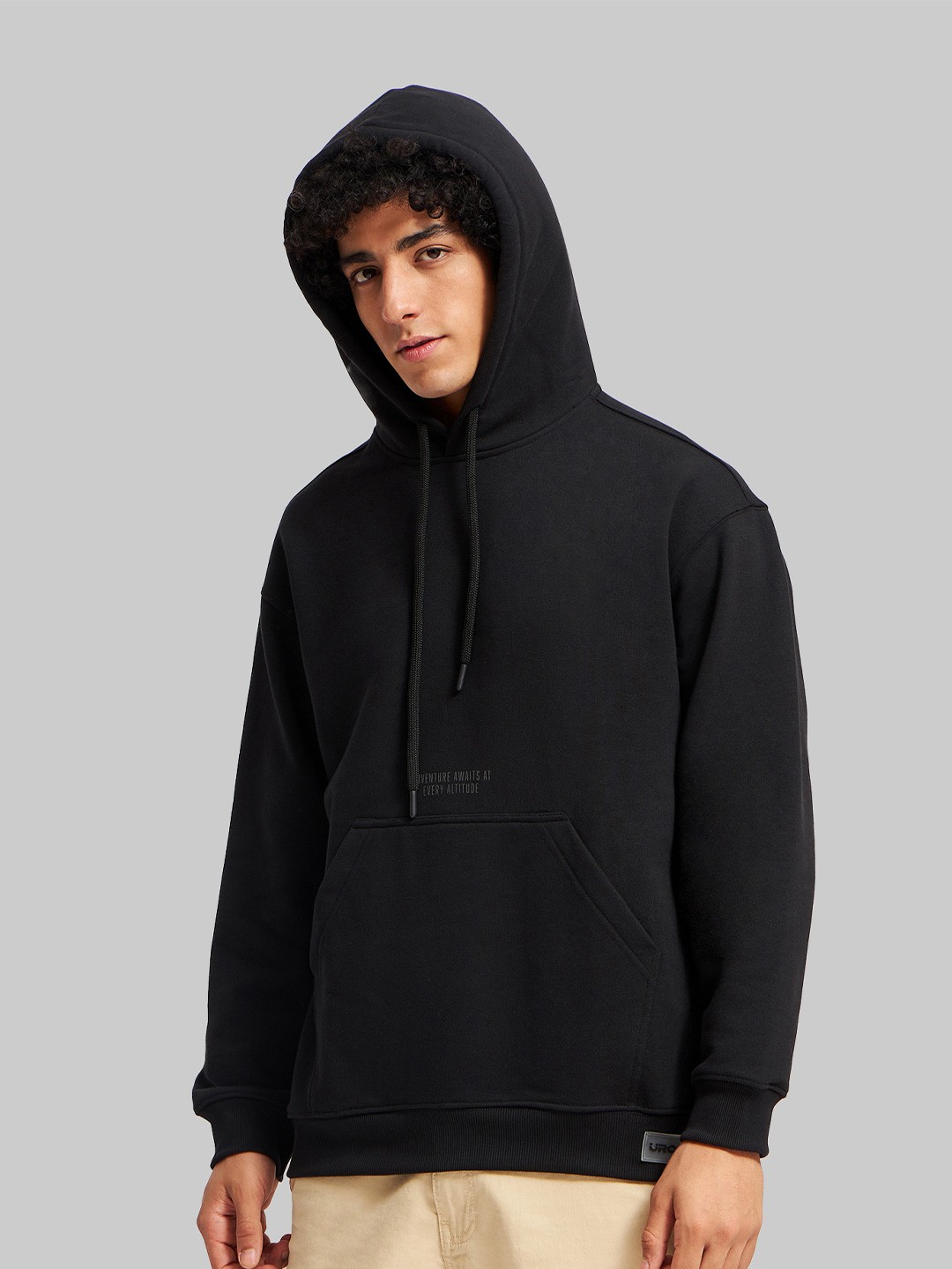 

Underrated Club Men Fleece Sporty Jacket with Embroidered, Black