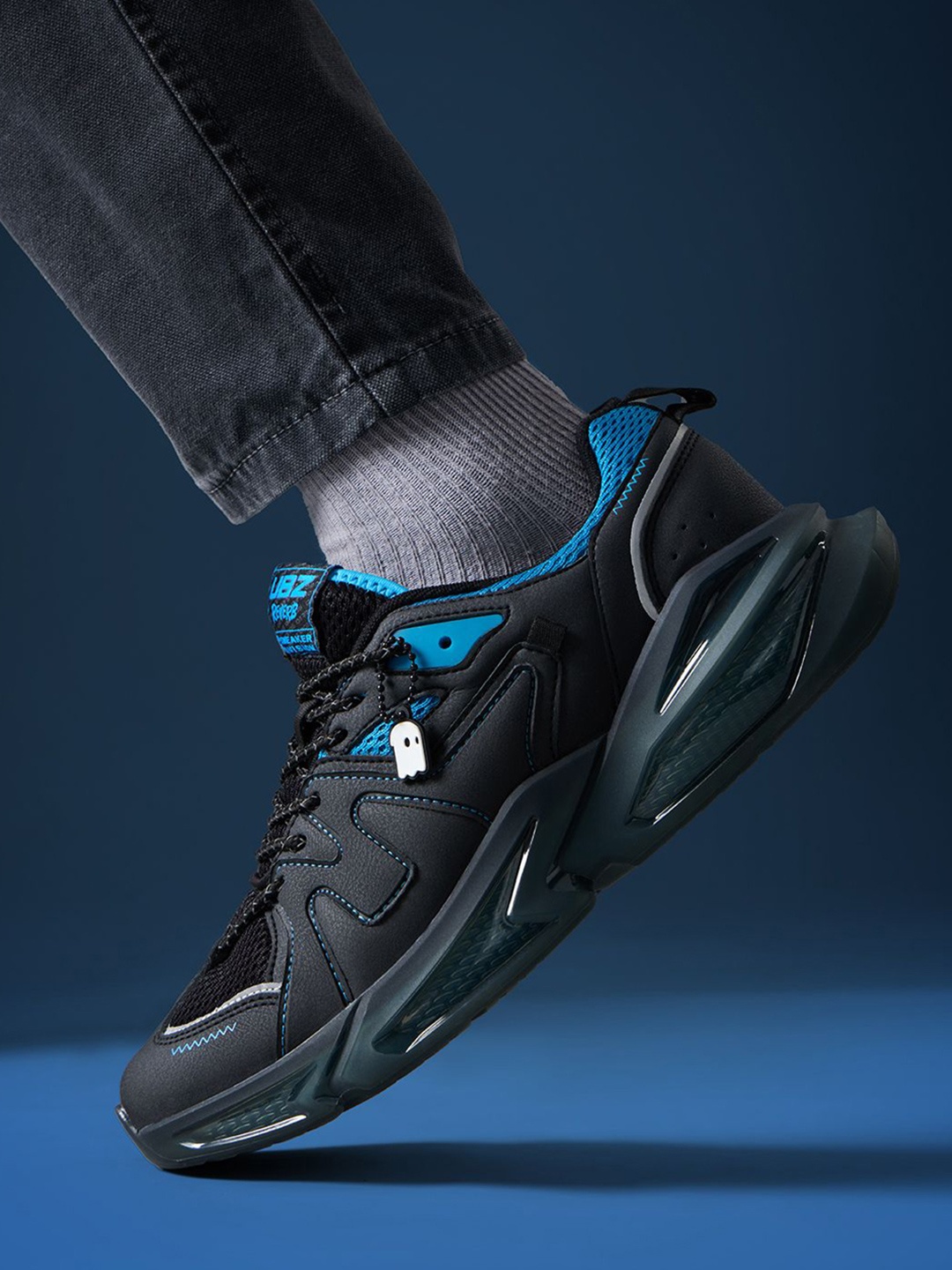 

The Souled Store Men Urban Blaze Reverb Neon Black Shoes