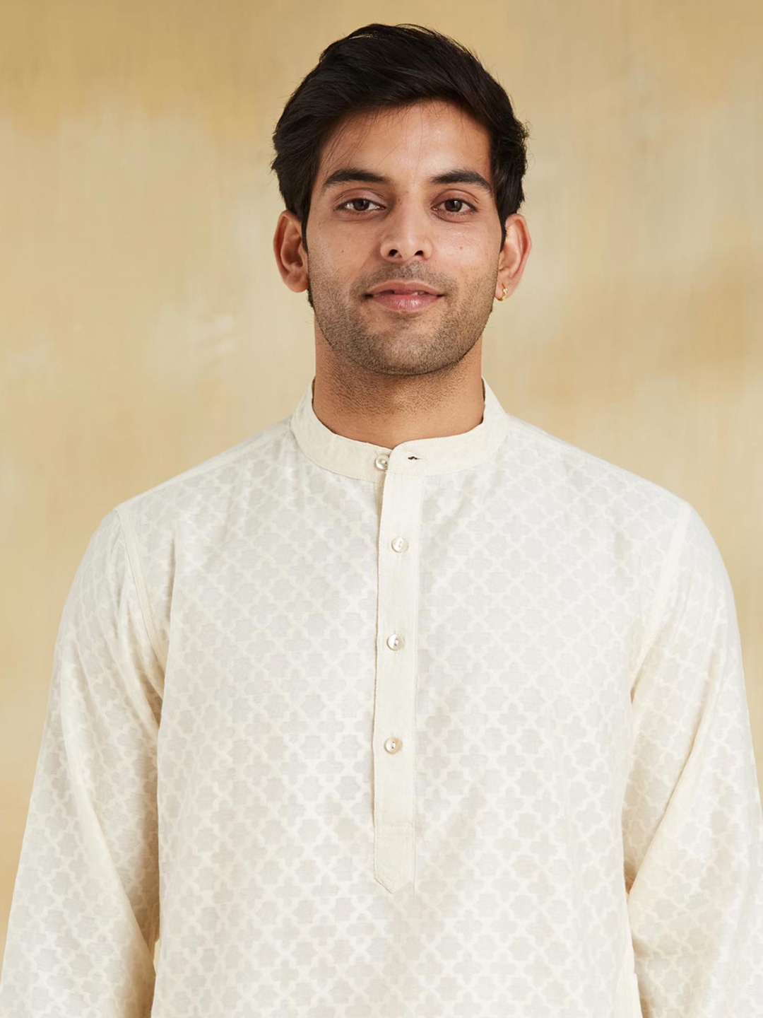 

Fabindia Mandarin Collar Chikankari Cotton Silk Straight Kurta, Cream