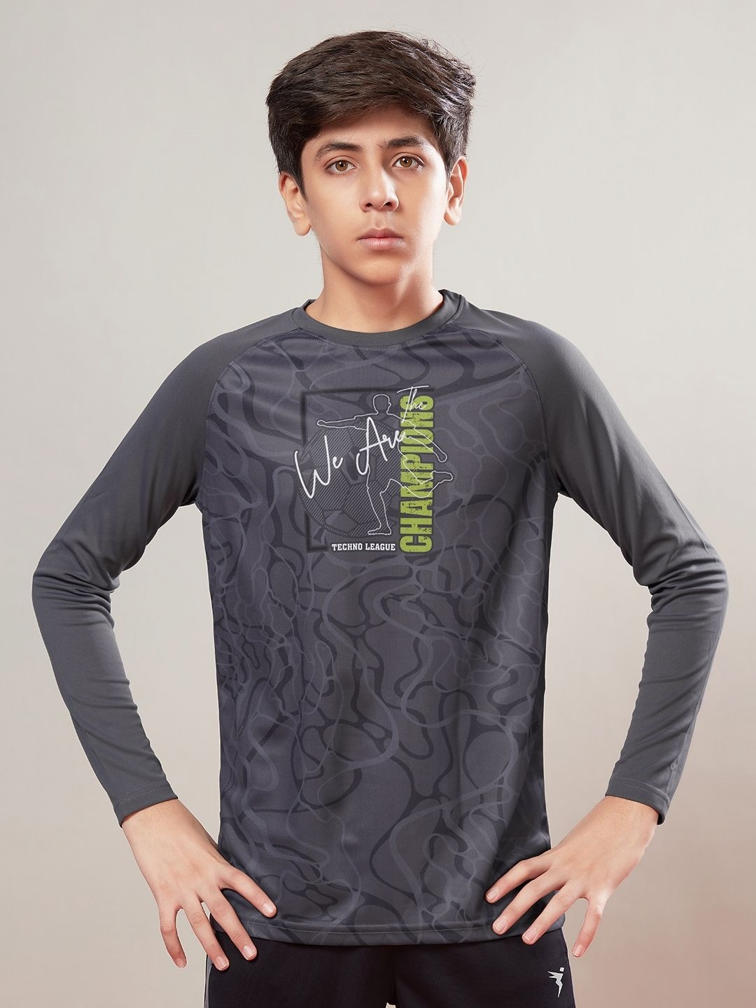 

Technosport Boys Typography Printed Applique Slim Fit T-shirt, Grey