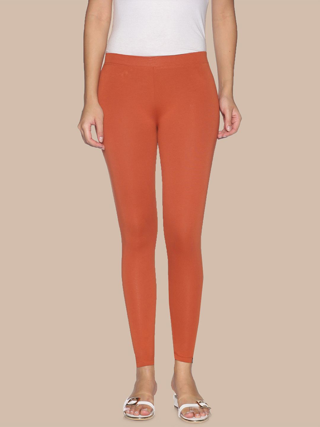 

TWIN BIRDS Women Cotton Blend Solid Fired Up Ankle Length Legging, Orange