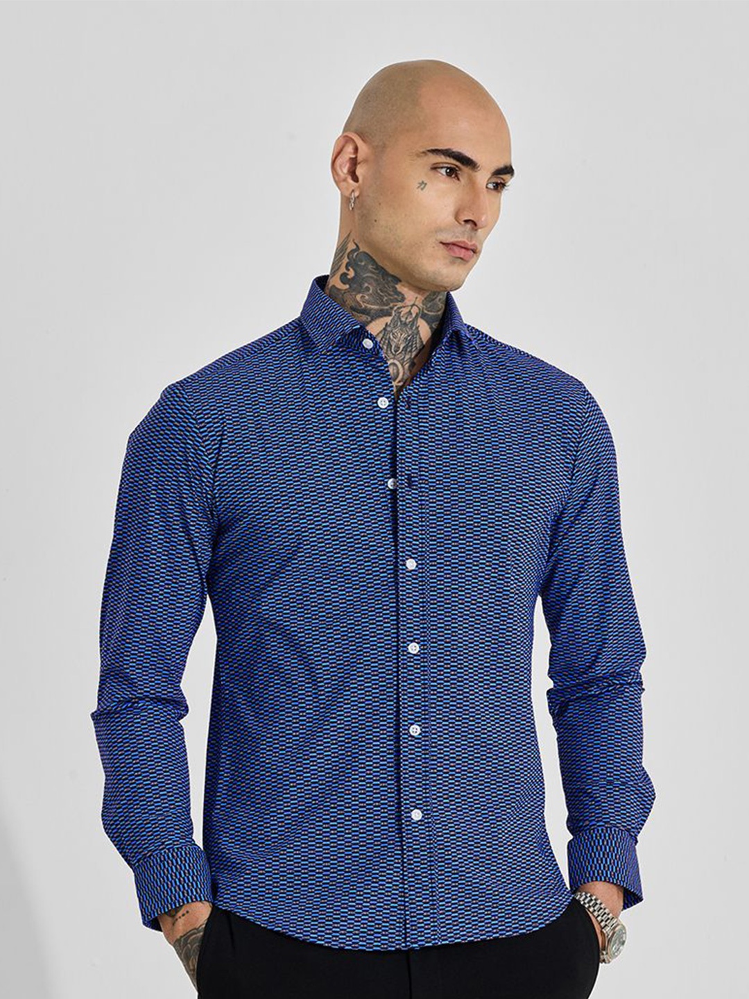 

Snitch Men Slim Fit Opaque Printed Casual Shirt, Blue