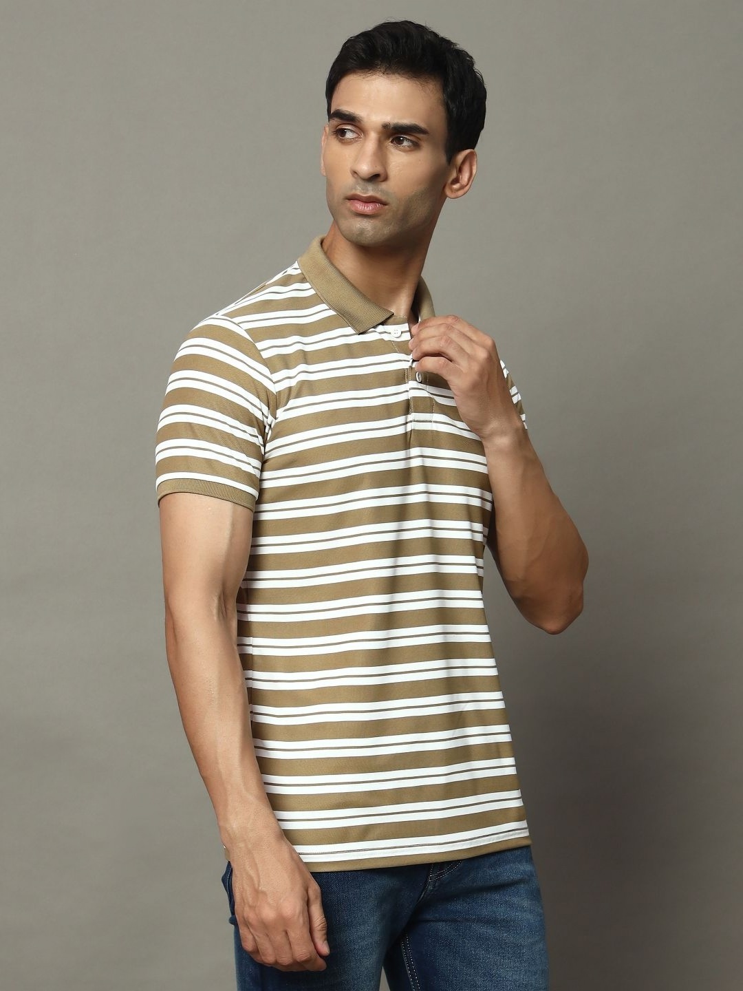 

OGEN Men Striped Polo Collar Pockets T-shirt, Brown