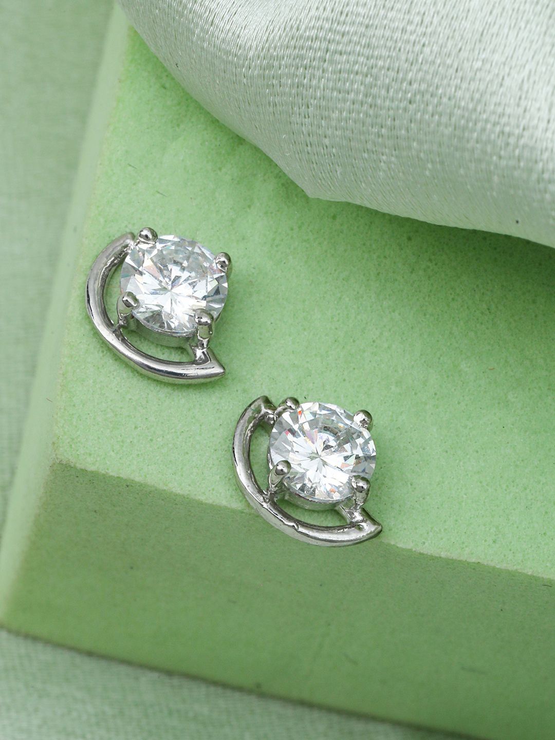 

MAIRA 925 Sterling Silver Rhodium-Plated Artificial Stones Studed Crescent Shaped Studs