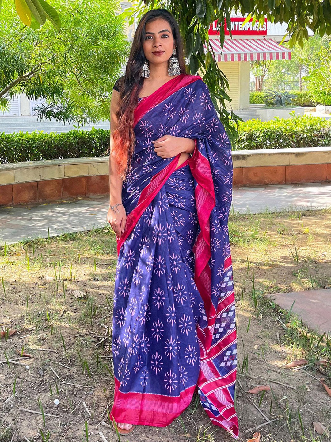 

Anouk Rustic Bagh Saree, Navy blue