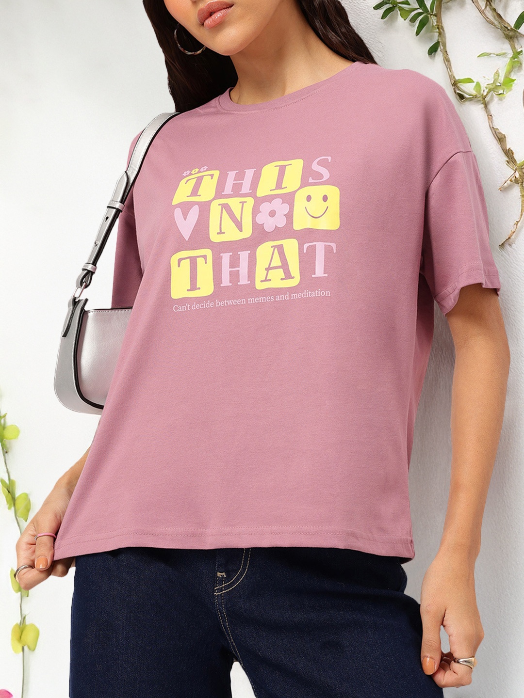 

DressBerry Bold Basics Slang Printed Drop Sleeves Relaxed Tee, Mauve