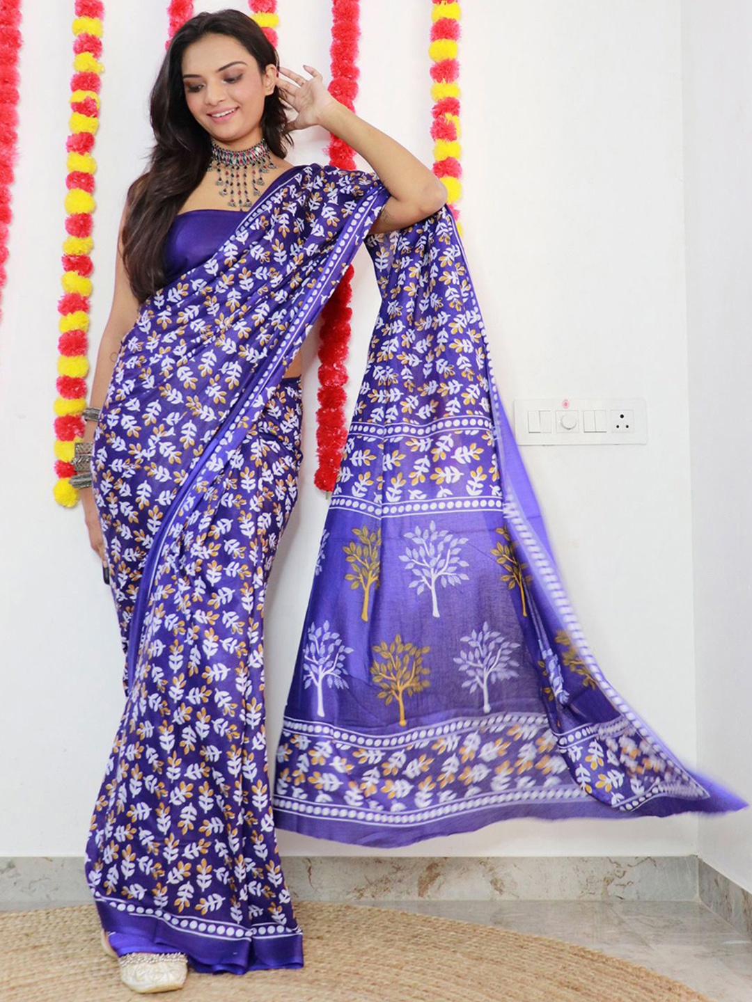 

Anouk Rustic Floral Designer Bagh Saree, Navy blue