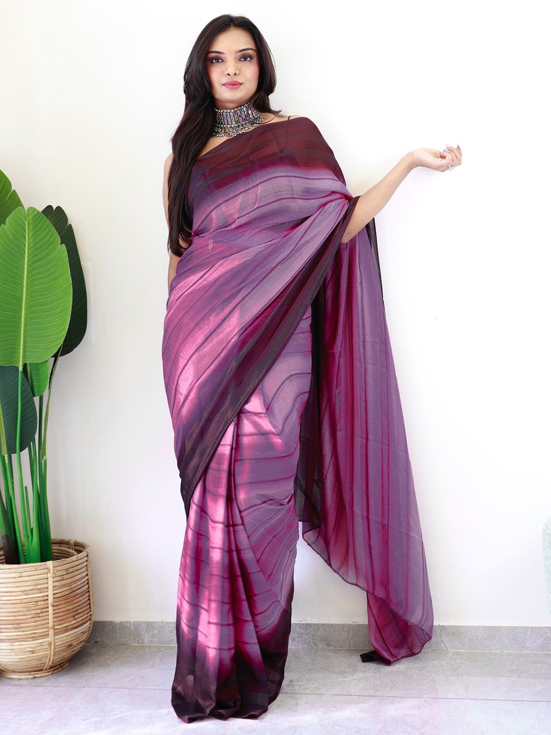 

Mitera Striped Poly Georgette Ready to Wear Saree, Magenta