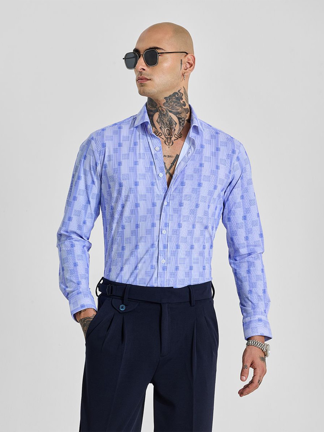 

Snitch Men Slim Fit Opaque Printed Casual Shirt, Blue