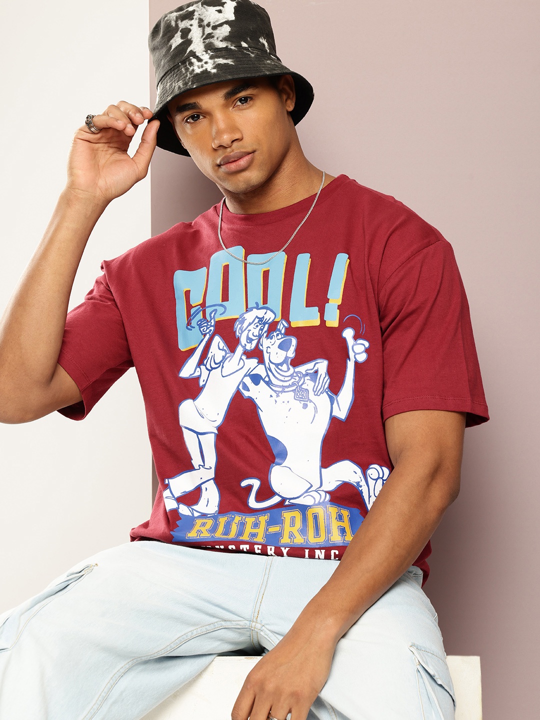 

Kook N Keech Toons Scooby-Doo Printed Drop-Shoulder Sleeves Pure Cotton Oversized T-shirt, Maroon