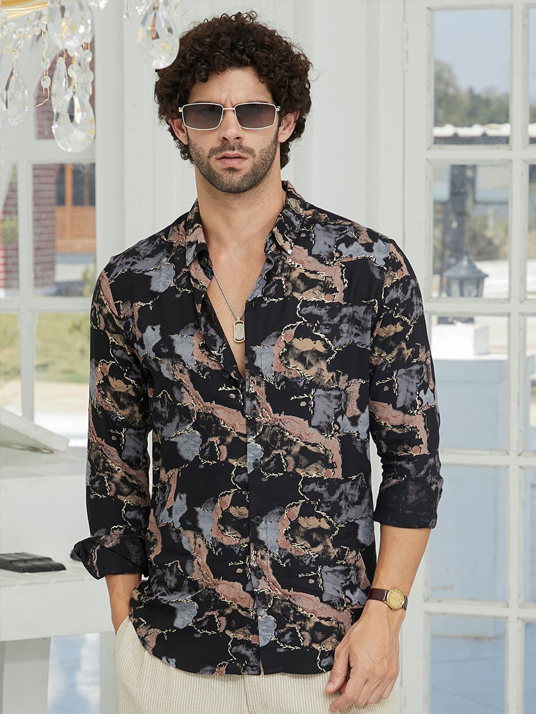 

Campus Sutra Men Comfort Opaque Printed Casual Shirt, Black