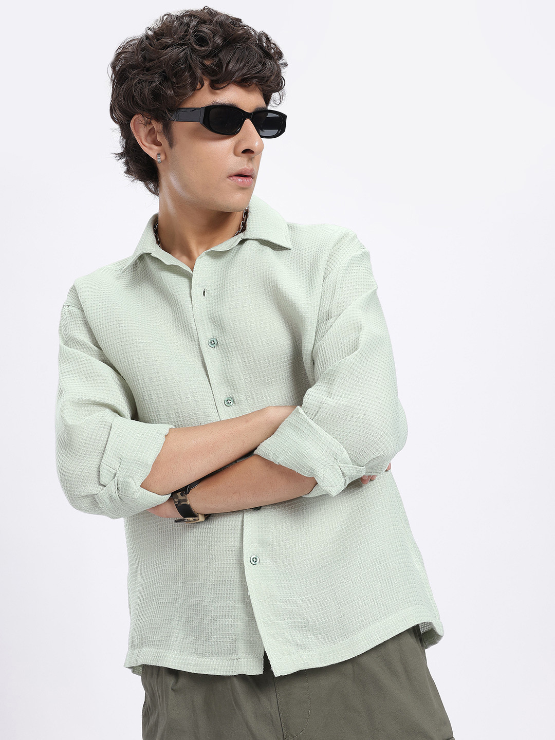 

glitchez Textured Play Oversized Shirt, Green