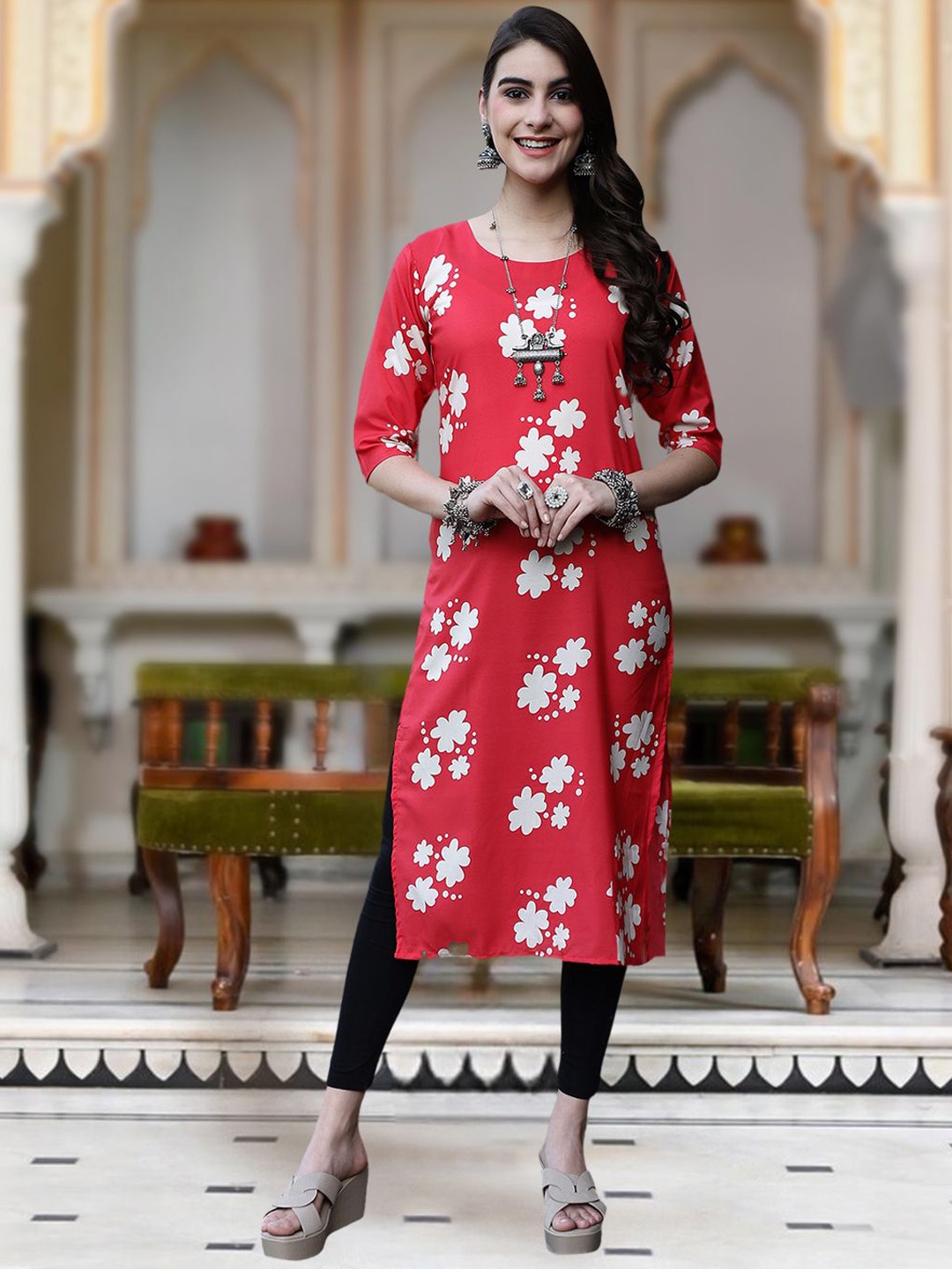 

Moda Rapido Floral Printed Round Neck Straight Kurta, Red
