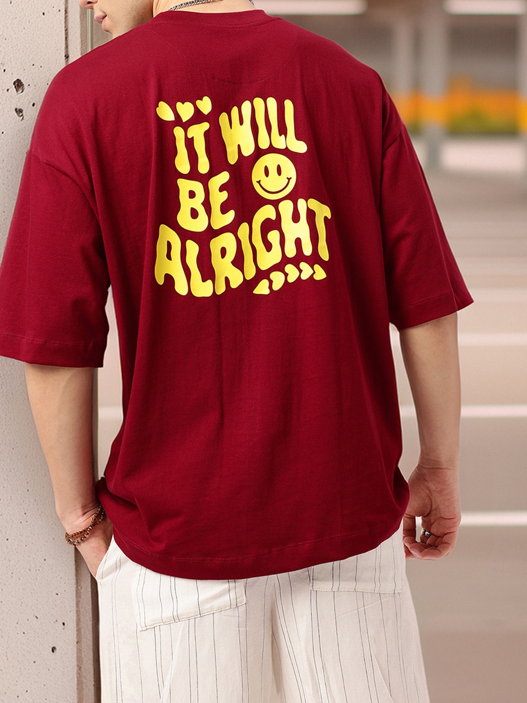 

Chill Vibes Typography Printed Oversized T-shirt, Maroon