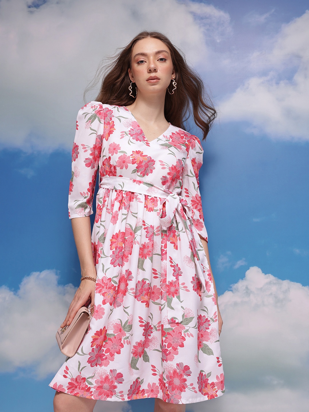 

CORSICA Floral Print V-Neck Puff Sleeves Tie-Ups A-Line Dress, White