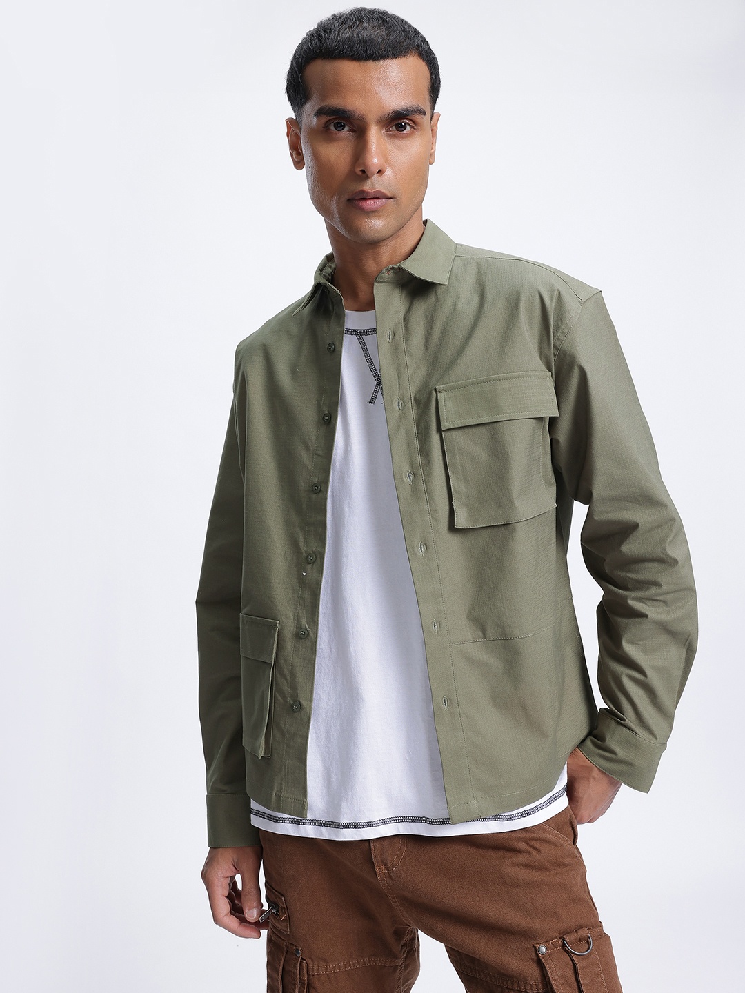 

glitchez Utility Core Chest Pocket Detail Oversized Shirt, Green