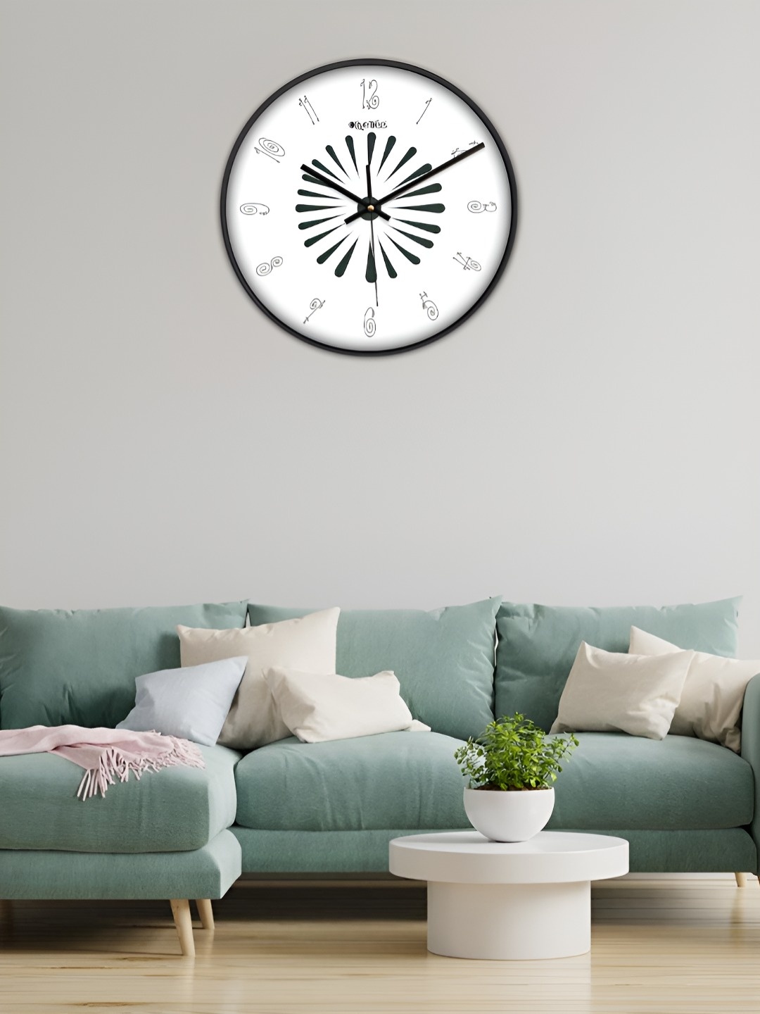 

OLIVE TREE Black & White Traditional Wall Clock