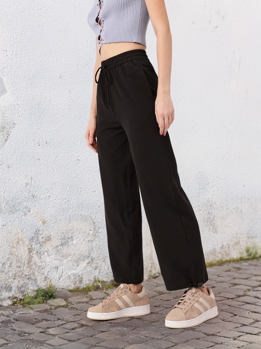 

DressBerry Women Urbanized Straight Fit Trousers, Black