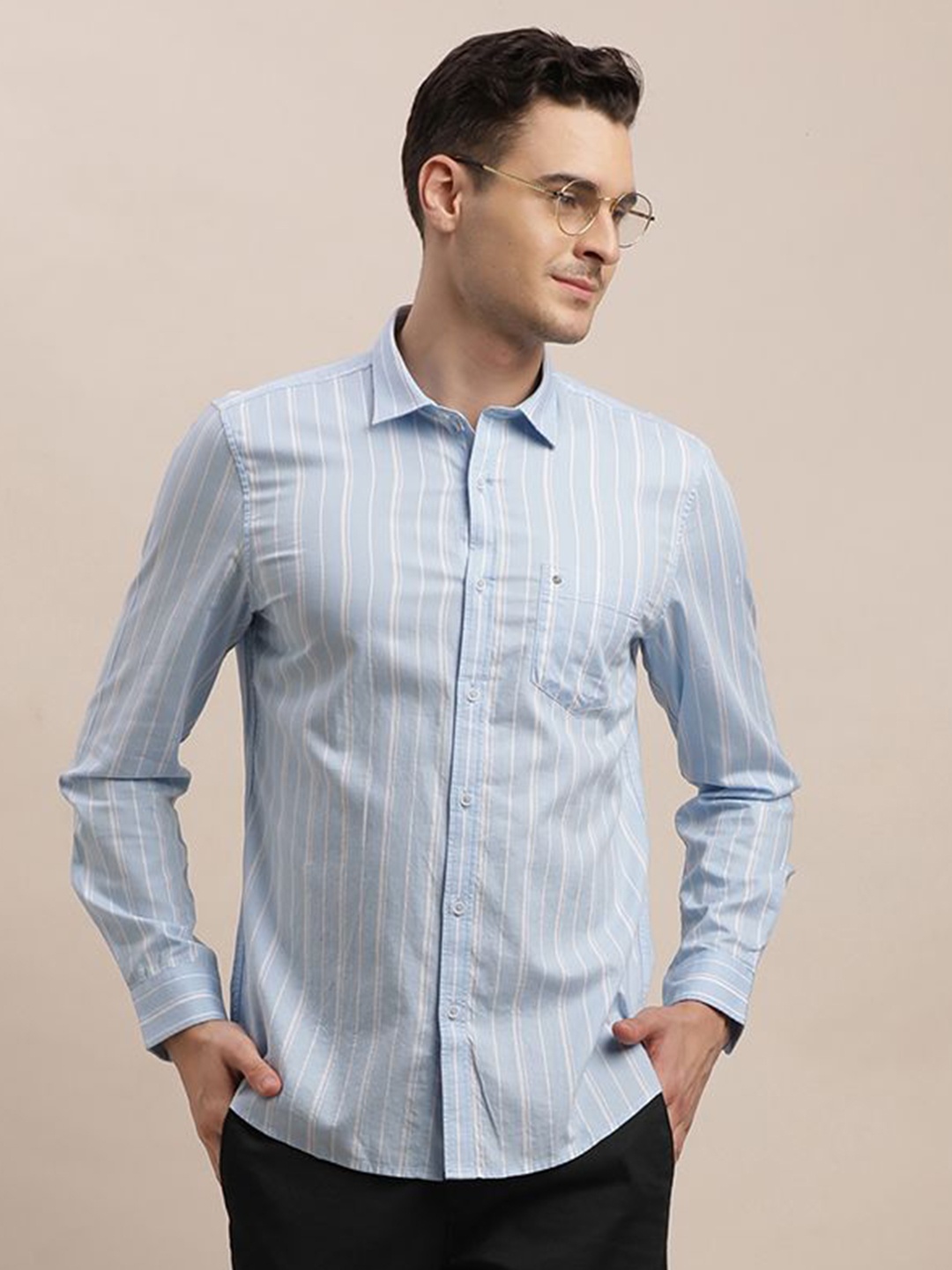 

Turtle Men Relaxed Slim Fit Opaque Striped Casual Shirt, Blue