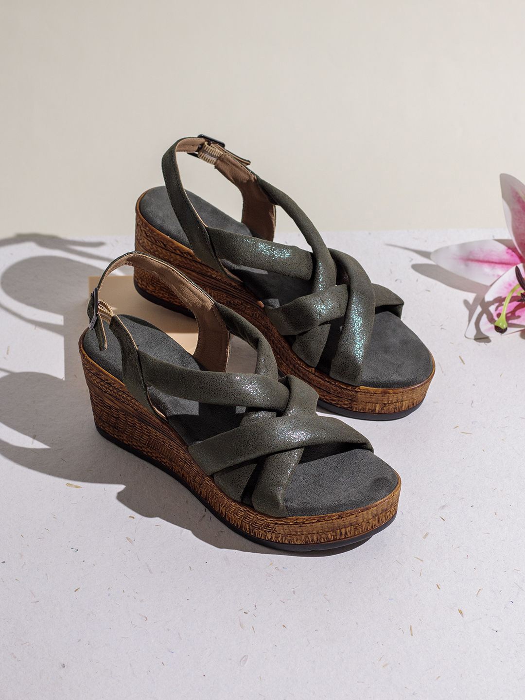

Inc 5 Striped Party Wedge Sandals, Green