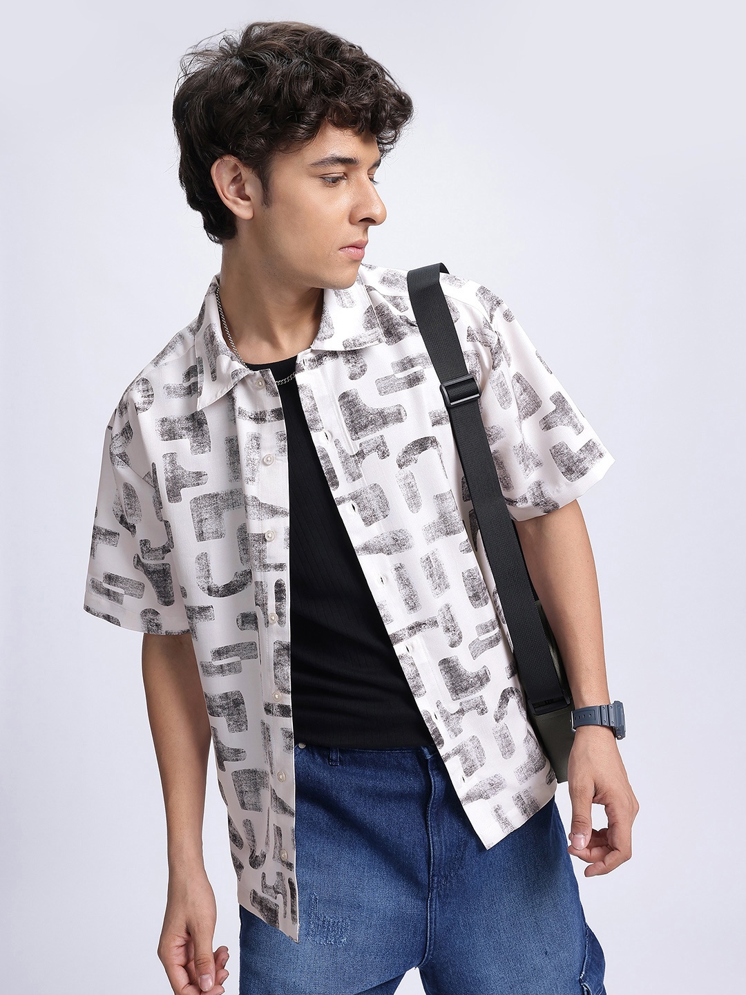 

glitchez Effortless Ease Printed Relaxed Shirt, Off white