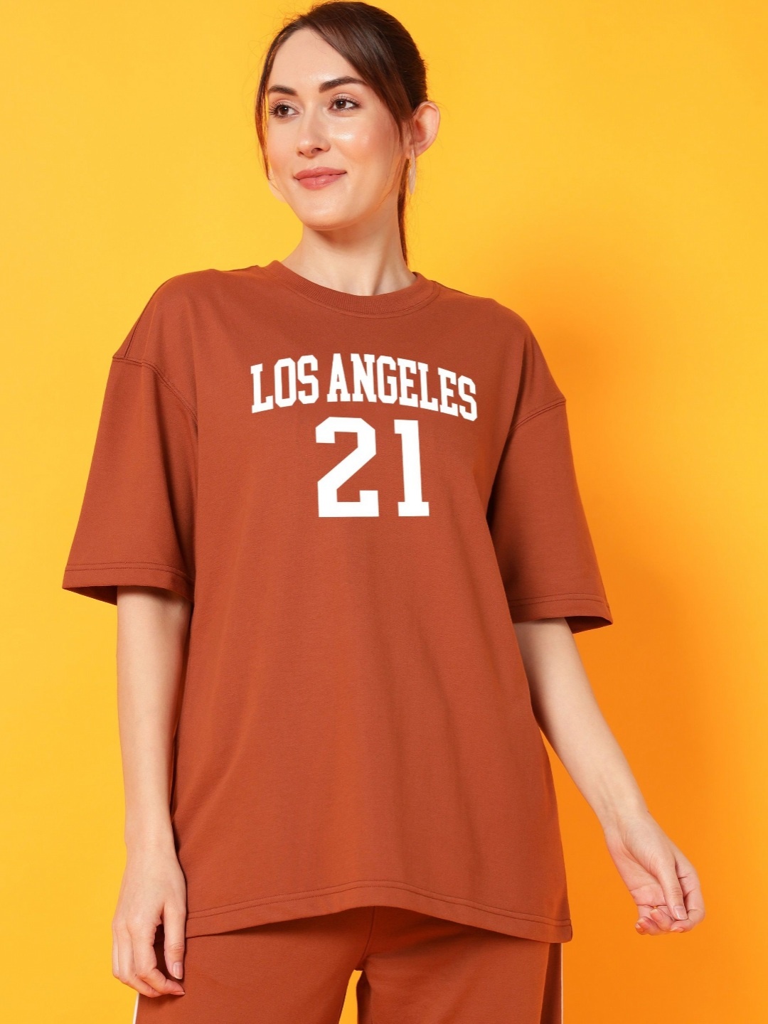 

Mast & Harbour Women Printed Drop-Shoulder Sleeves Abzorb T-shirt, Brown