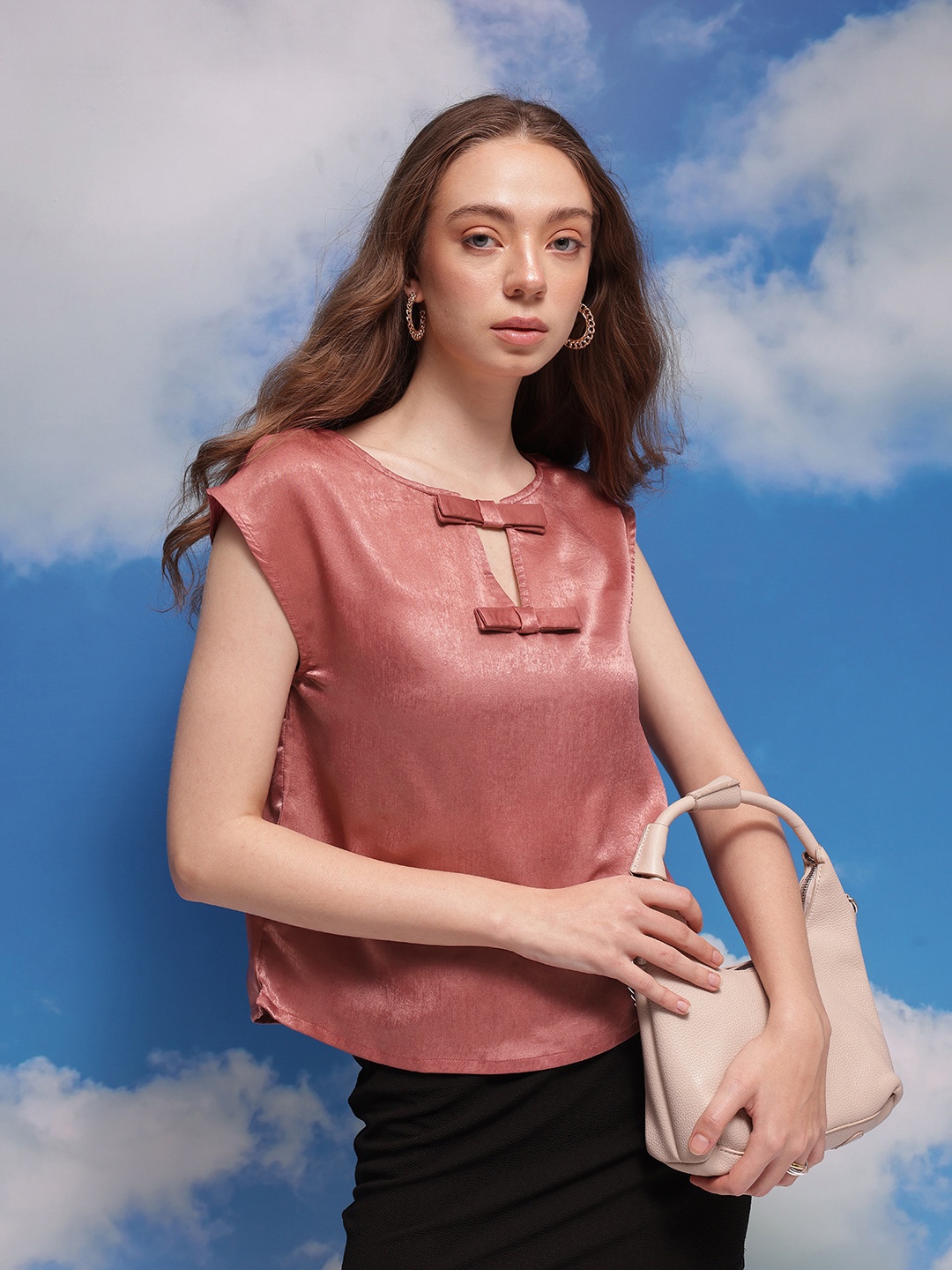 

CORSICA Extended Sleeves Satin-Finish Top, Mauve