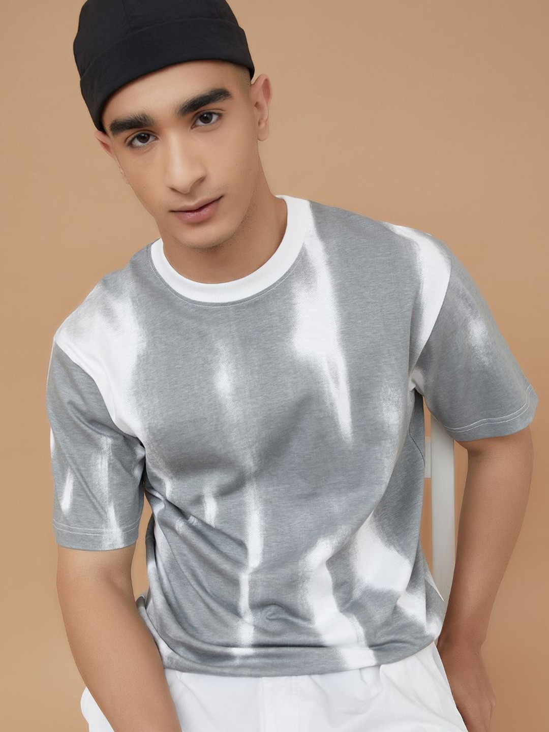 

Forca Men Printed Pockets T-shirt, Off white