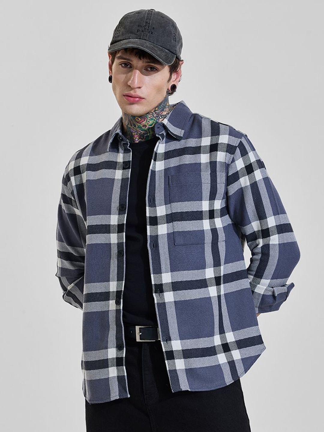 

Snitch Men Relaxed Opaque Checked Casual Shirt, Navy blue