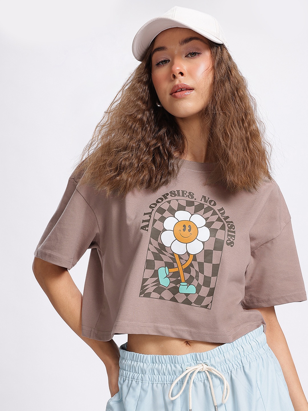 

glitchez Happy Floral Boxy Crop T-shirt, Brown
