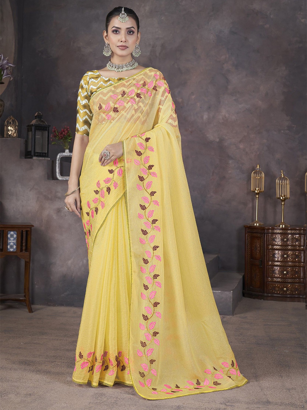 

DIVASTRI Embroidered Poly Georgette Saree, Yellow