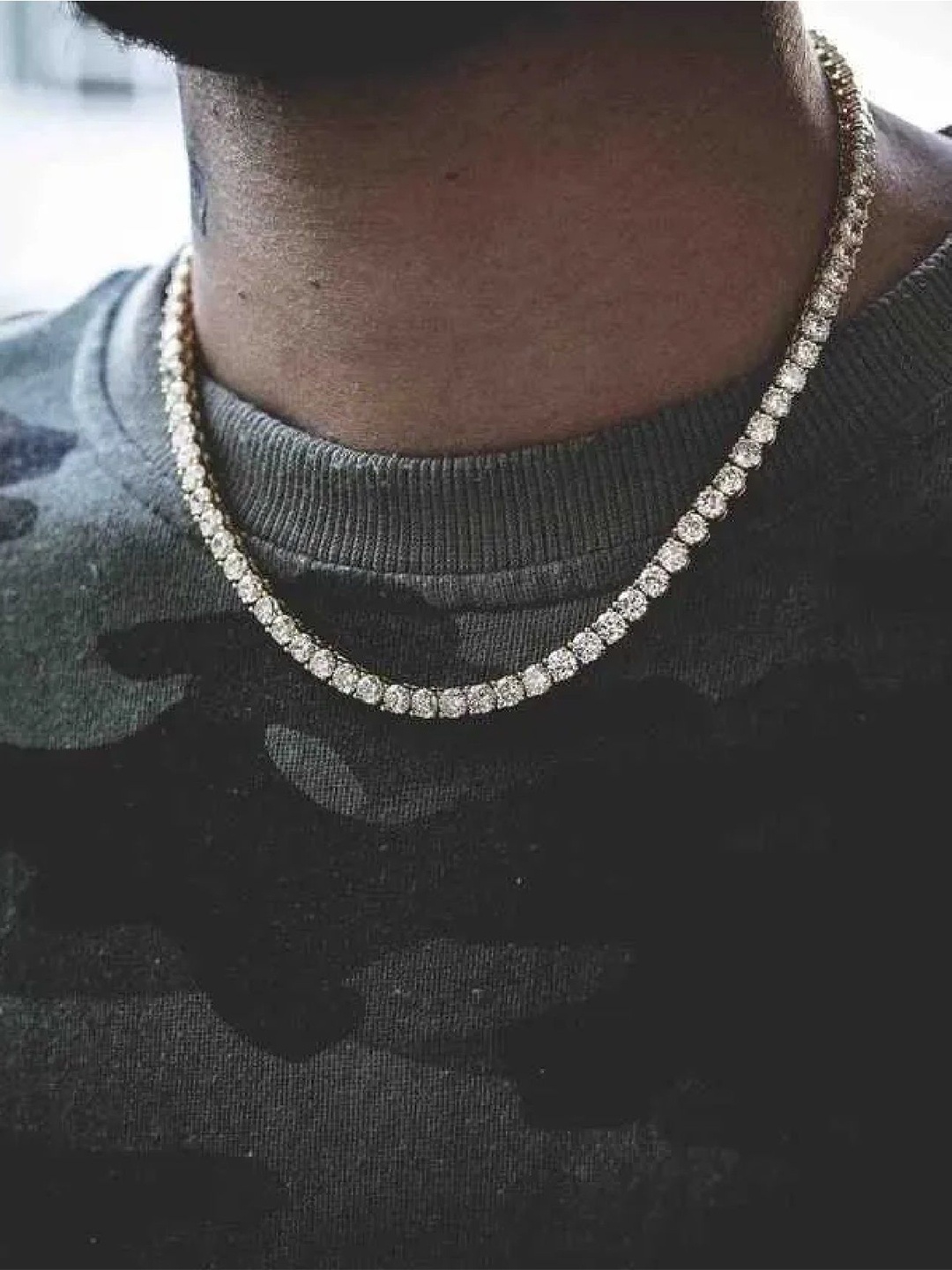 

Crazy Fashion Unisex Silver-Plated Cubic Zirconia Studded Stainless Steel Minimal Chain
