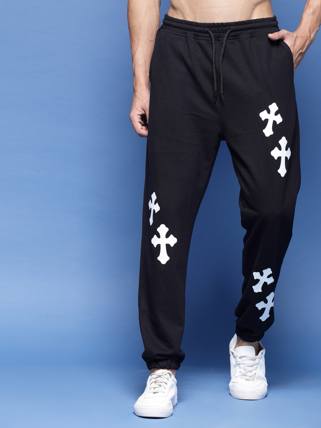 

THE BEETEL HOUSE Men Relaxed Loose Fit Easy Wash Joggers Trousers, Black