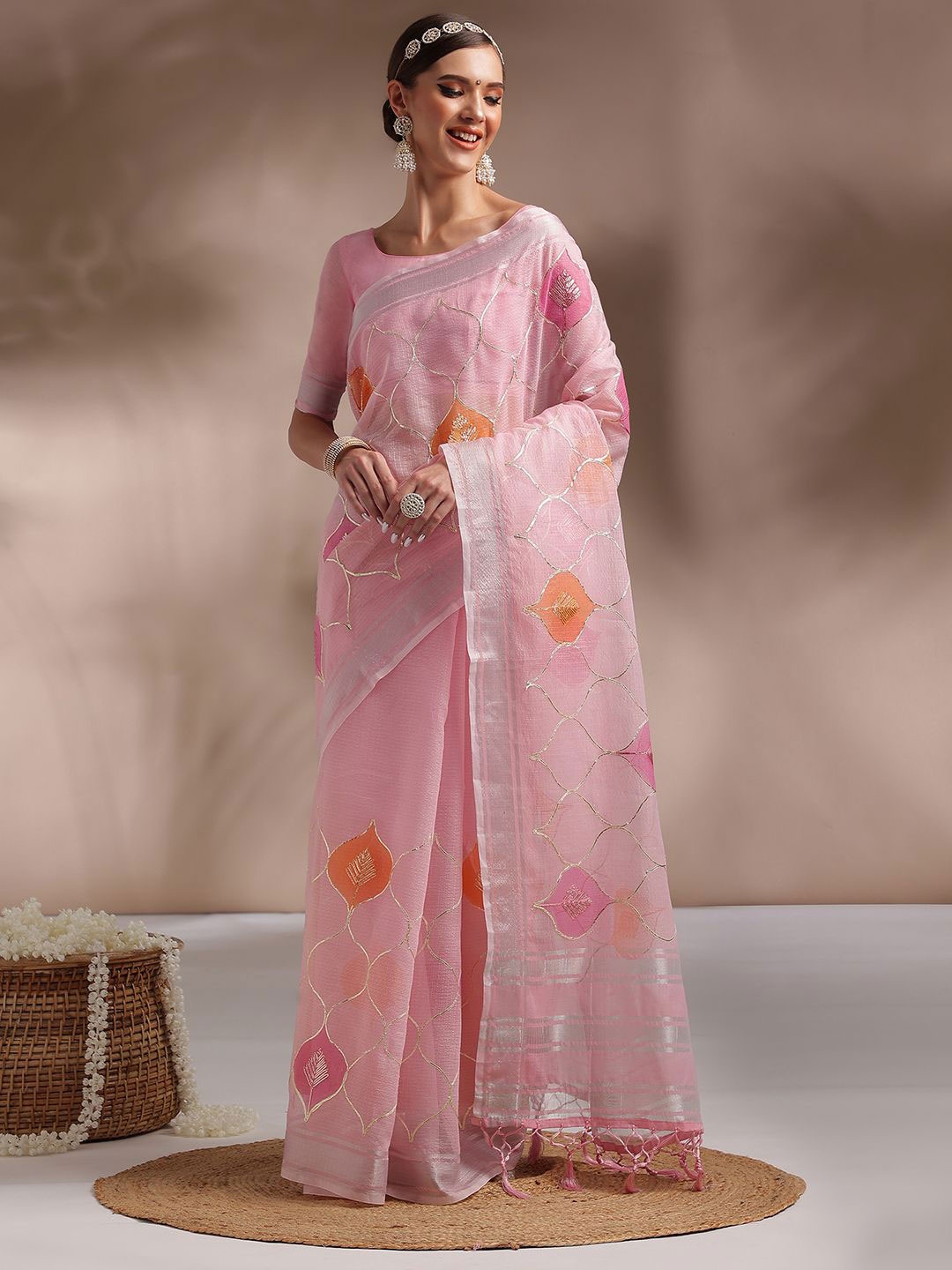 

Anouk Rustic Floral Gotta Patti Art Silk Saree, Pink