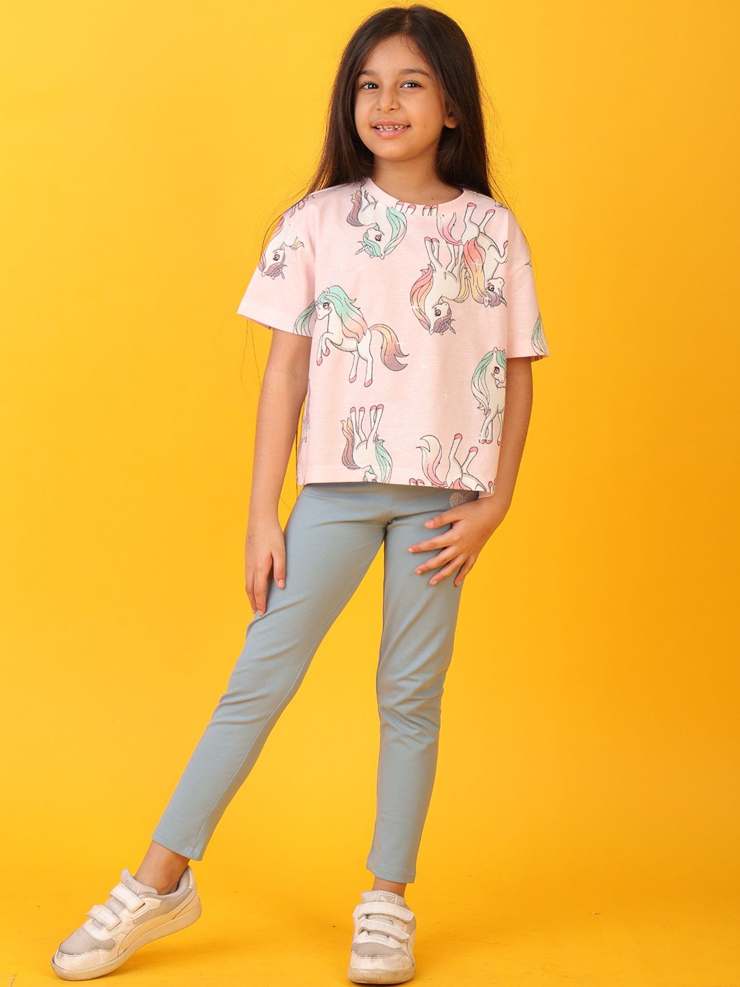 

Anthrilo Girls Unicorn Printed T-shirt with Leggings, Pink