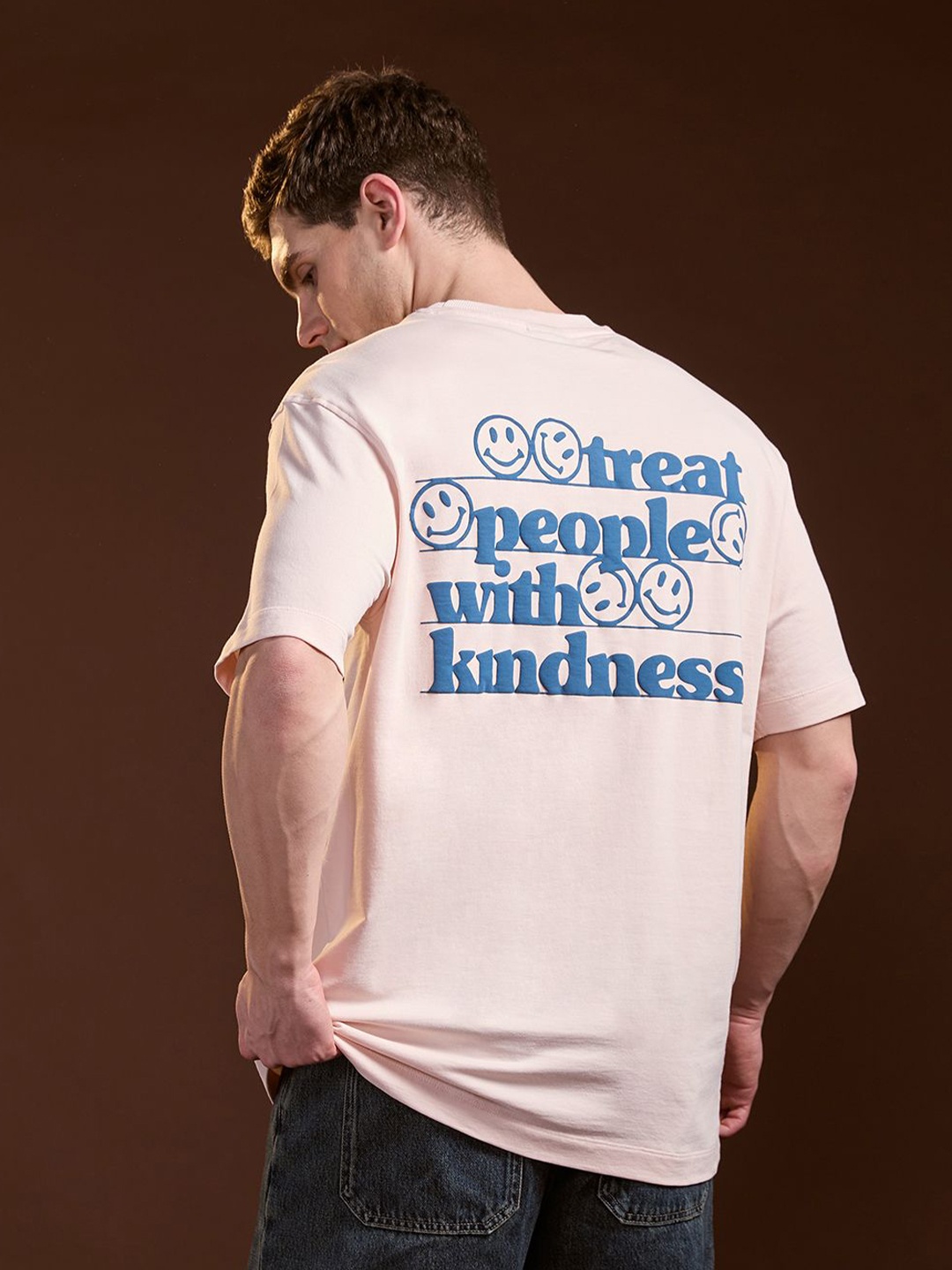 

THE BEAR HOUSE Men Typography Drop-Shoulder Sleeves T-shirt, Peach