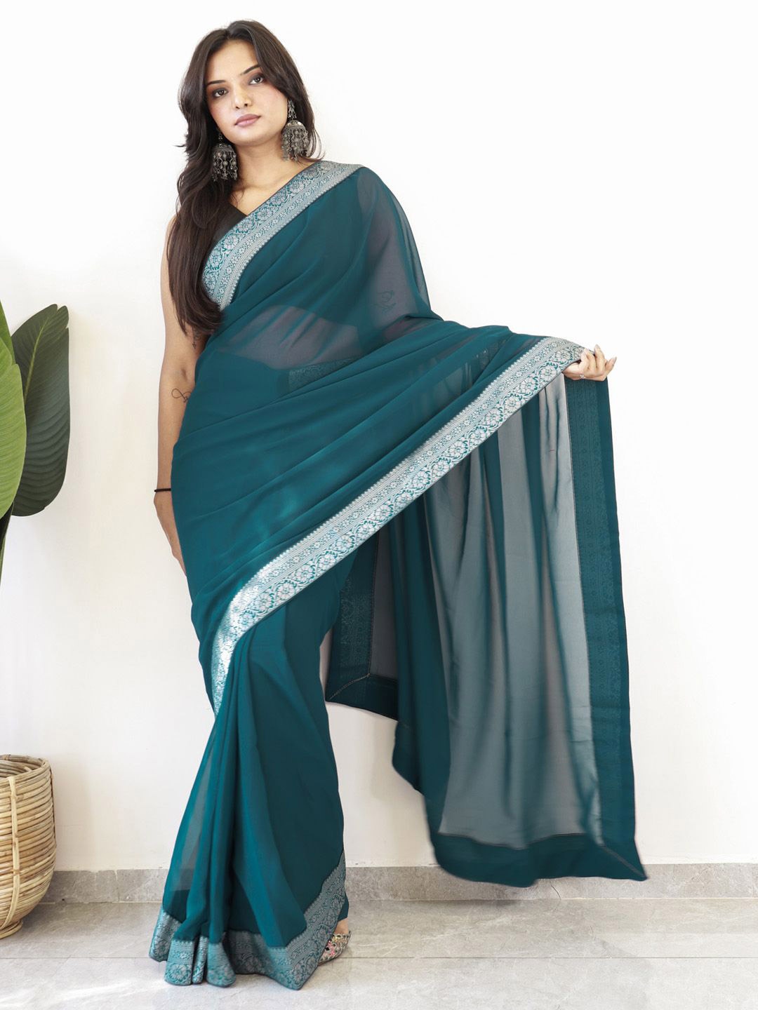 

Mitera Zari Poly Georgette Ready to Wear Saree, Teal