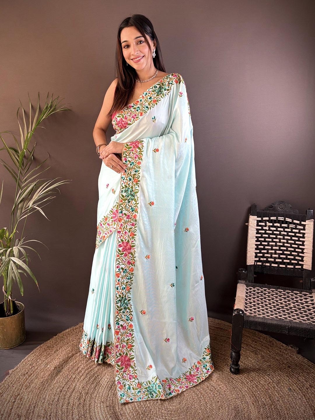 

NIWAA Embellished Embroidered Jute Cotton Designer Saree, Blue
