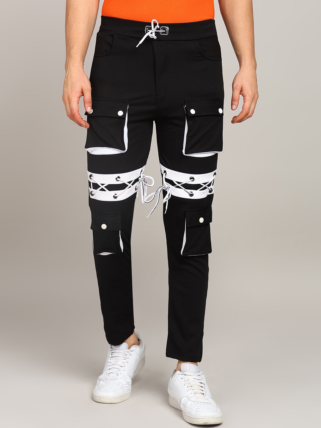 

RusticBlooms Men Self Design Mid Rise Track Pant, Black
