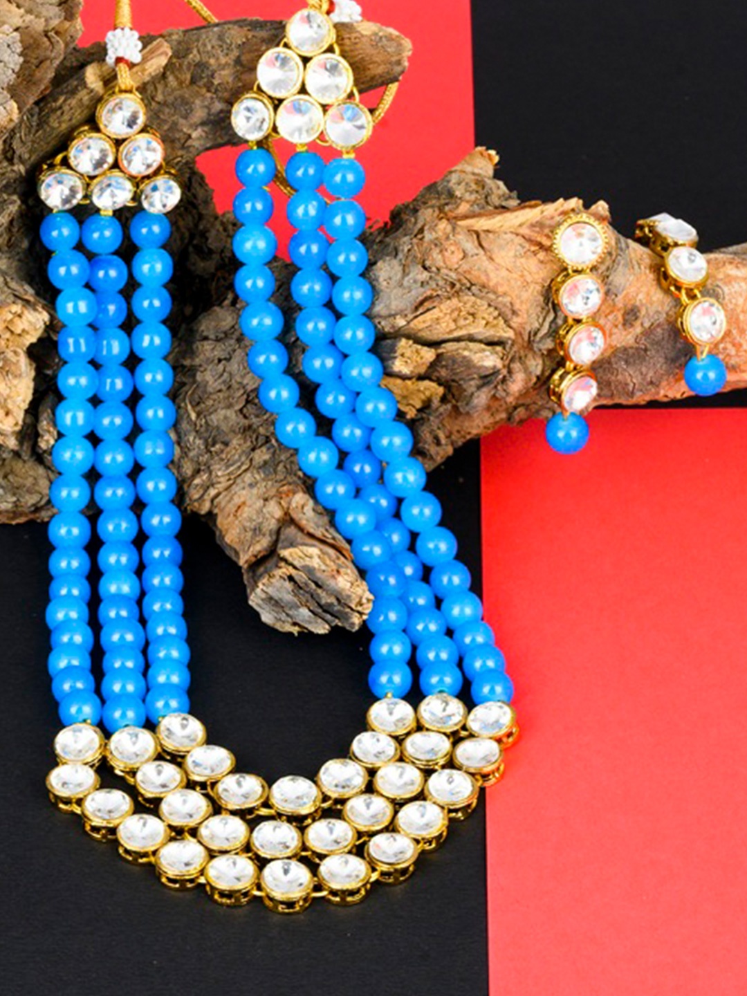 

VIPY HANGER Stone Studded & Beaded Layered Jewellery Set, Gold
