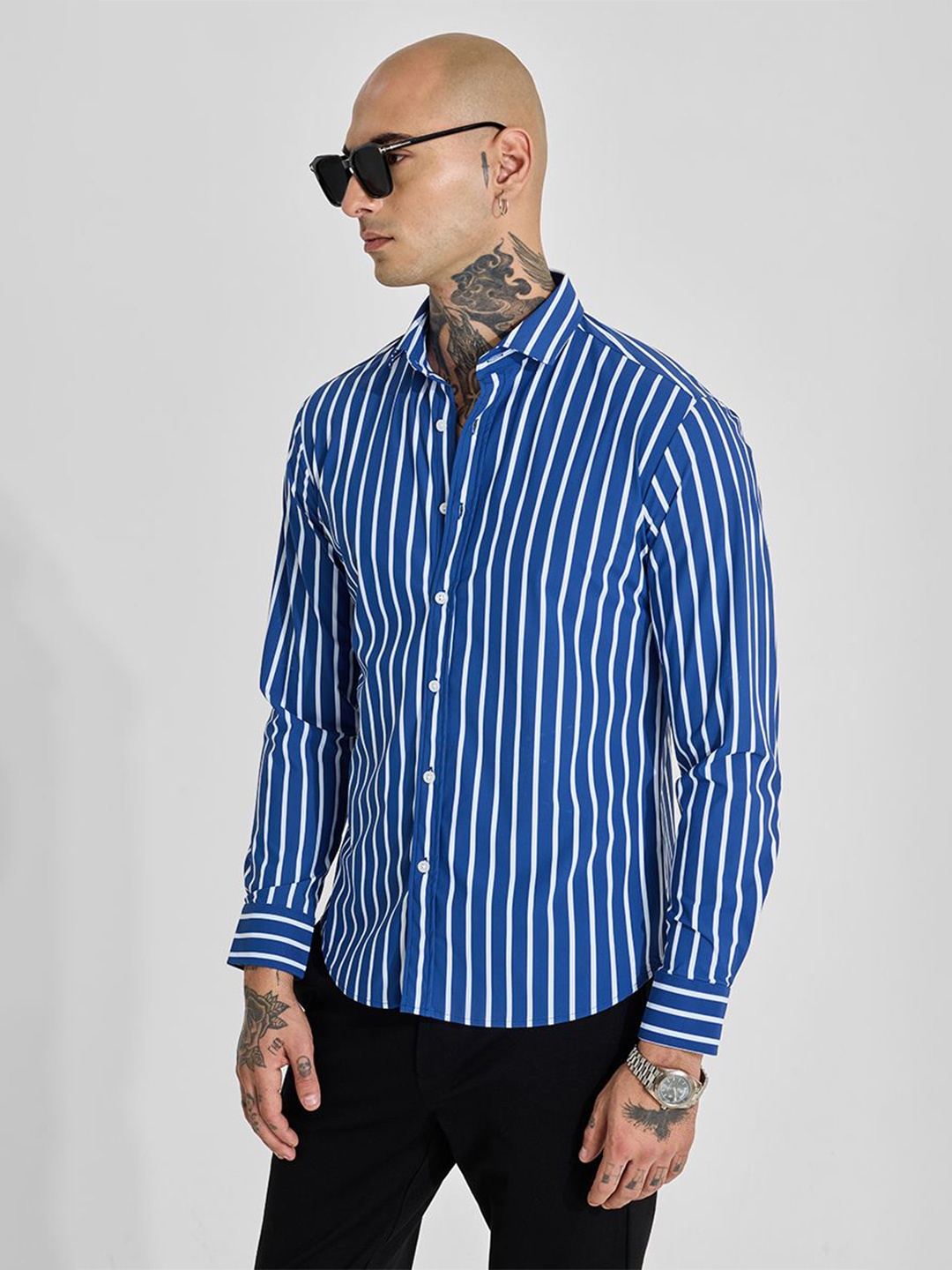 

Snitch Men Slim Fit Opaque Printed Casual Shirt, Blue