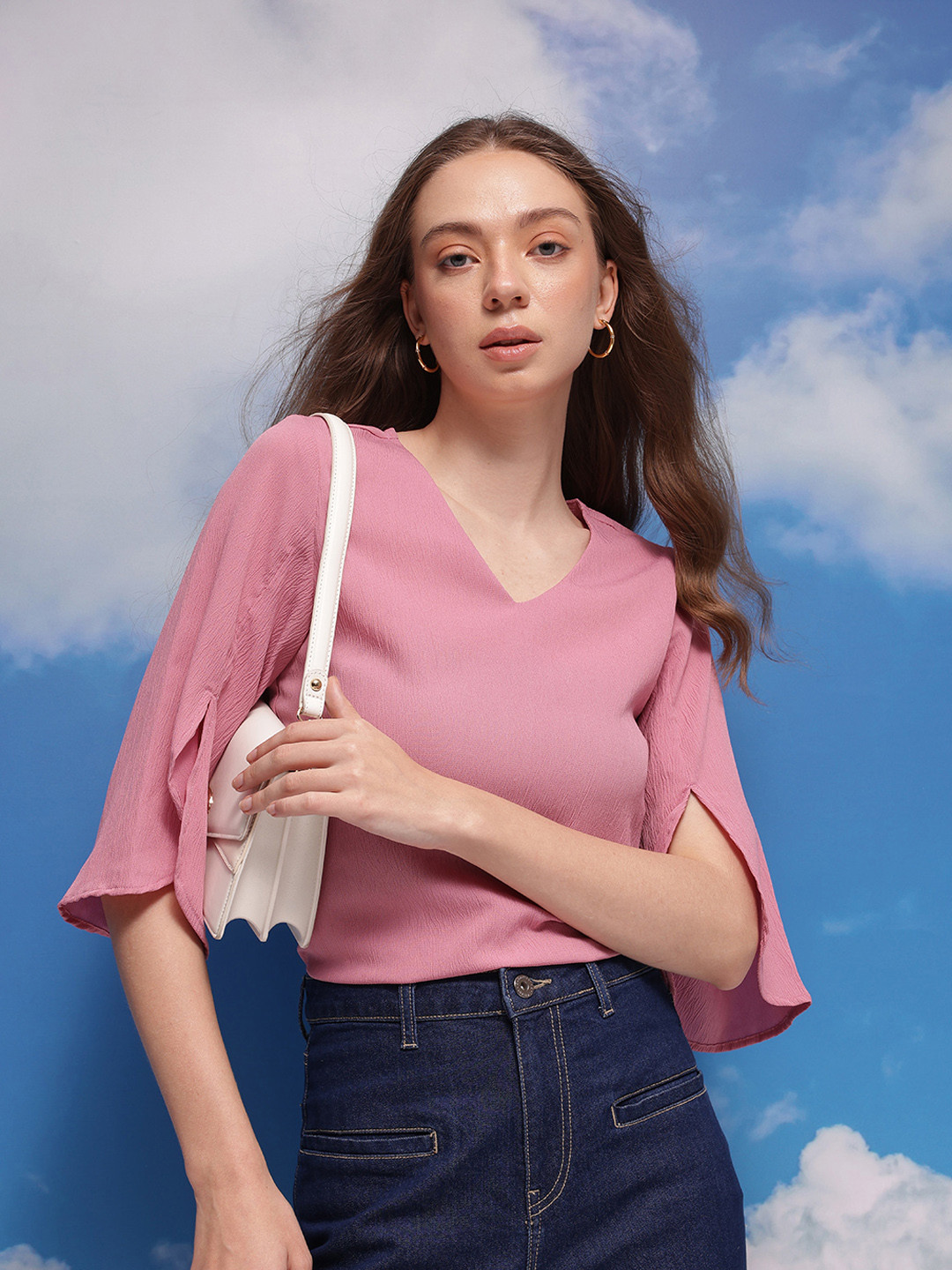 

CORSICA V-Neck Slit Sleeve Regular Top, Pink