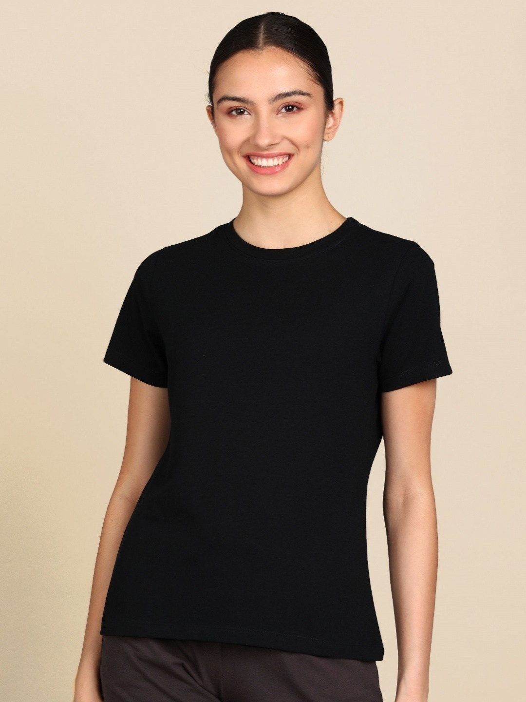 

Metronaut Women Raw Edge Slim Fit T-shirt, Black